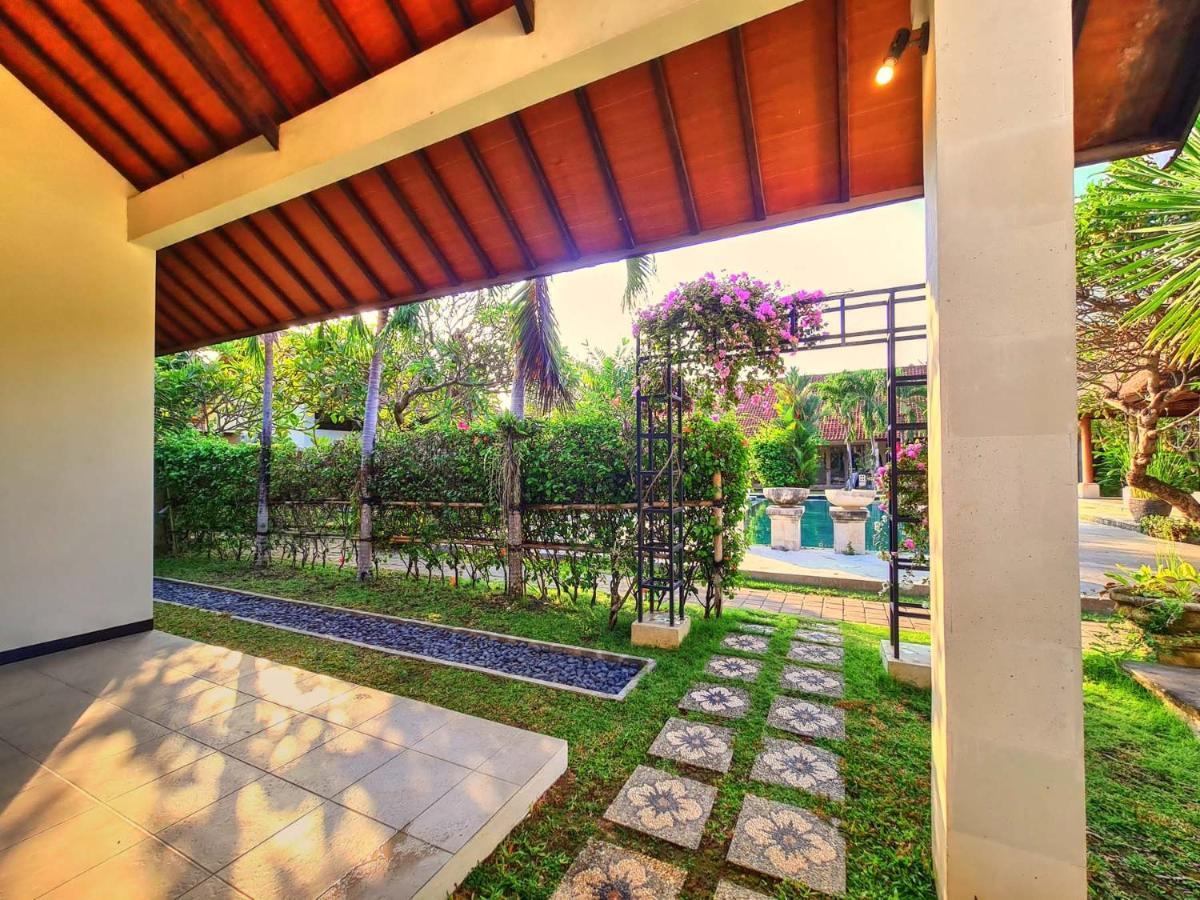 Sayang Taman Villas Sanur Exterior foto